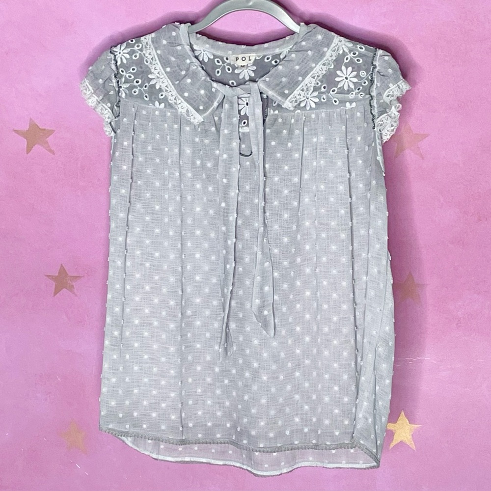 POL Lace Shabby Chic Boho Cottagecore Blouse Ruffle Sheer Gray Romantic Size M